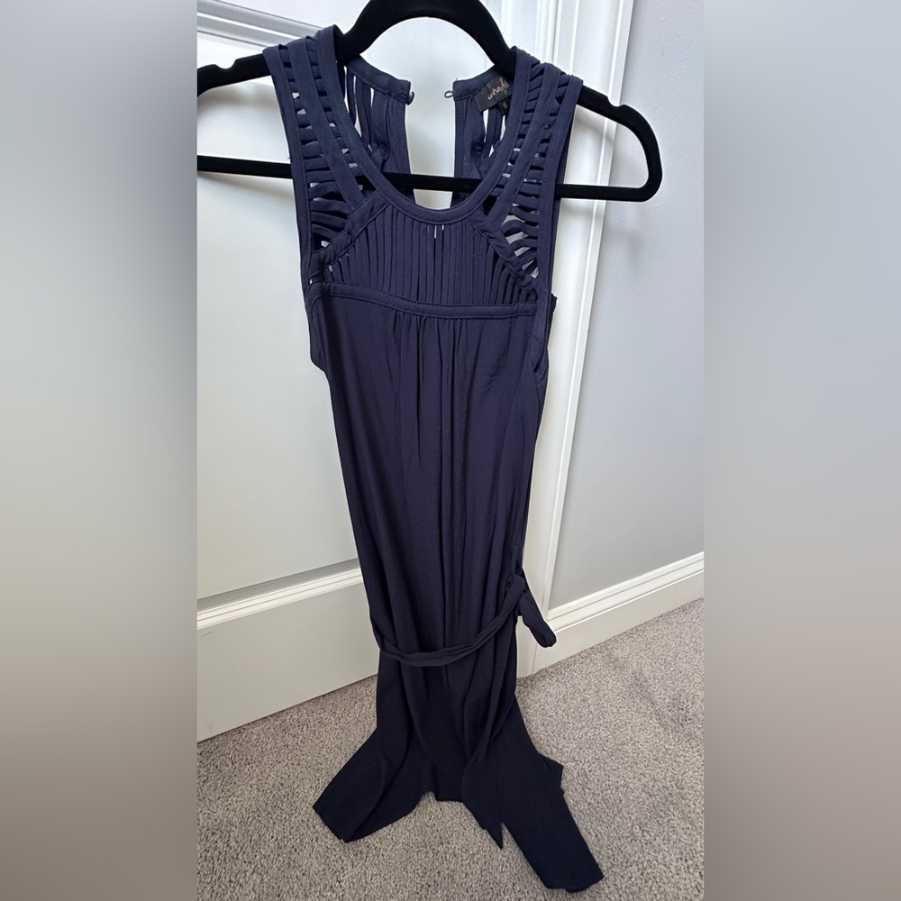 Chic Navy Backless Dress